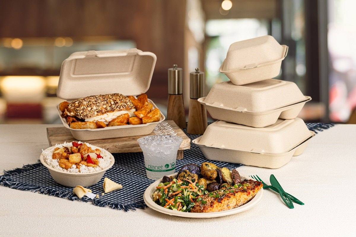 Compostable bagasse take-out containers and clamshells