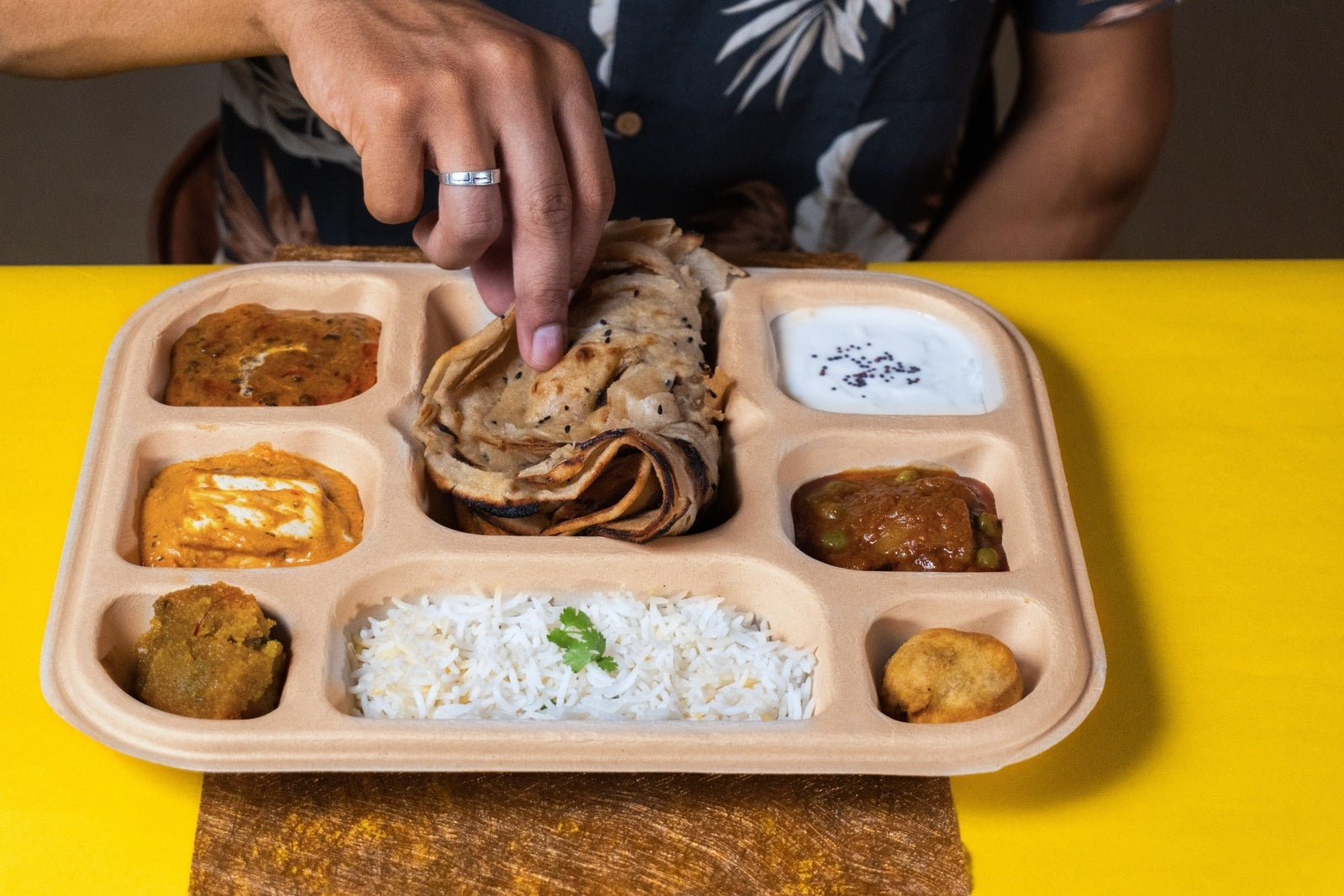 Chappan 8CP Sugarcane Bagasse Disposable Meal Plate,500 Count