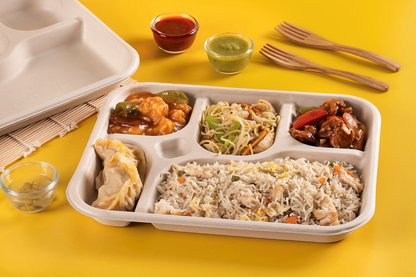 Chunky 5CP Sugarcane Bagasse Disposable Meal Plate,500 Count