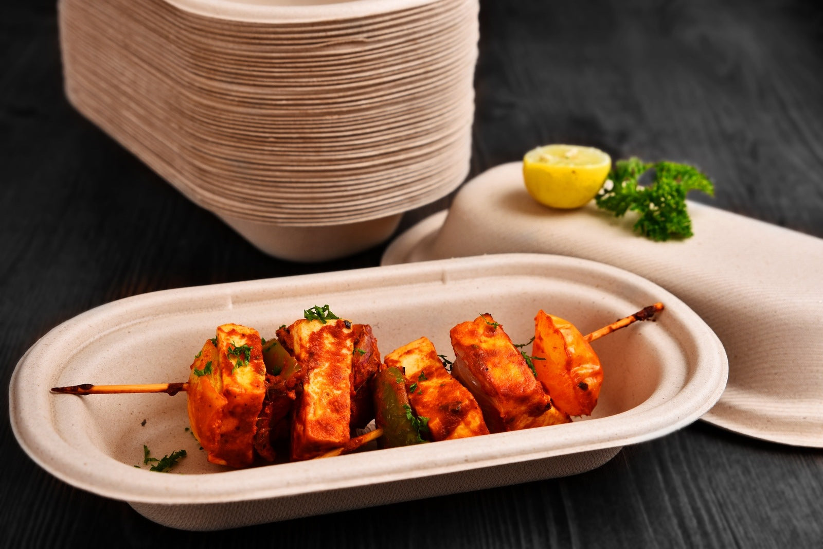 Chow 25 Oz Square Round with Snap Lock Container, 500 Count